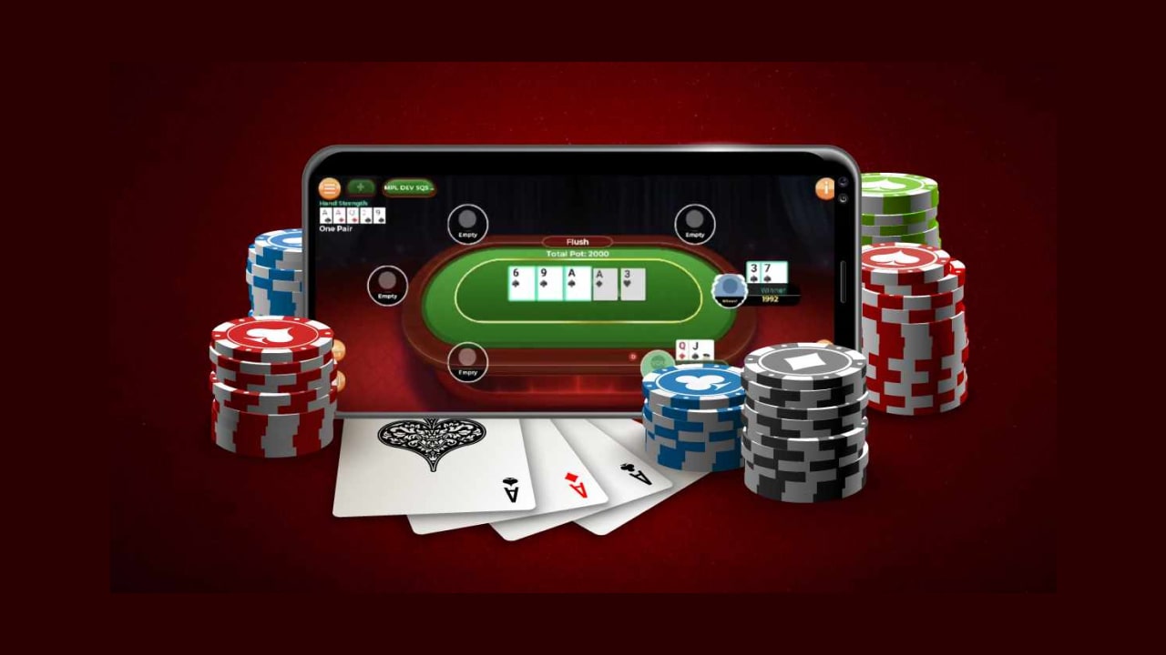 playing online casino poker on mobile phone